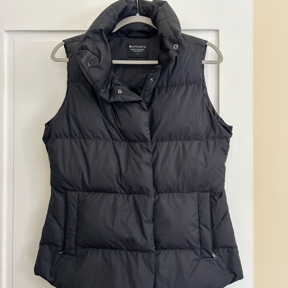 Athleta Women's Charcoal Puffer Vest